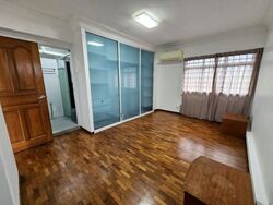 Blk 578 Hougang Avenue 4 (Hougang), HDB Executive #568190611